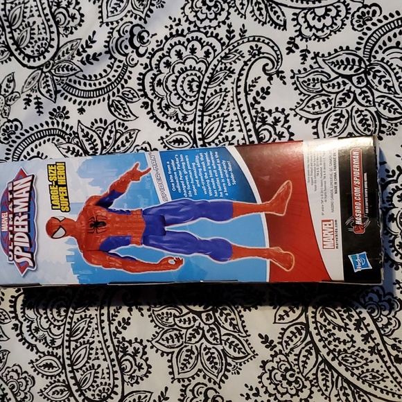 Ultimate Spider-man Titan Hero Series [Free gift w/ purchase] - Picture 2 of 2